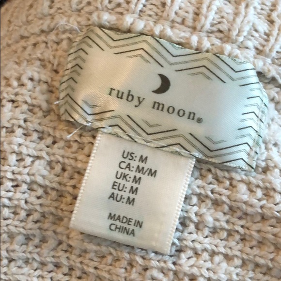 Ruby Moon Cream Sweater - Picture 3 of 3